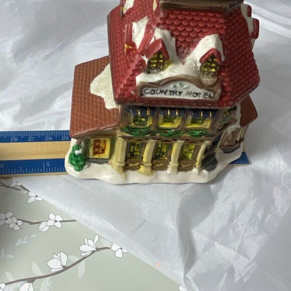 VTG Cobblestone Corners Country Hotel 2003 - Picture 9 of 9